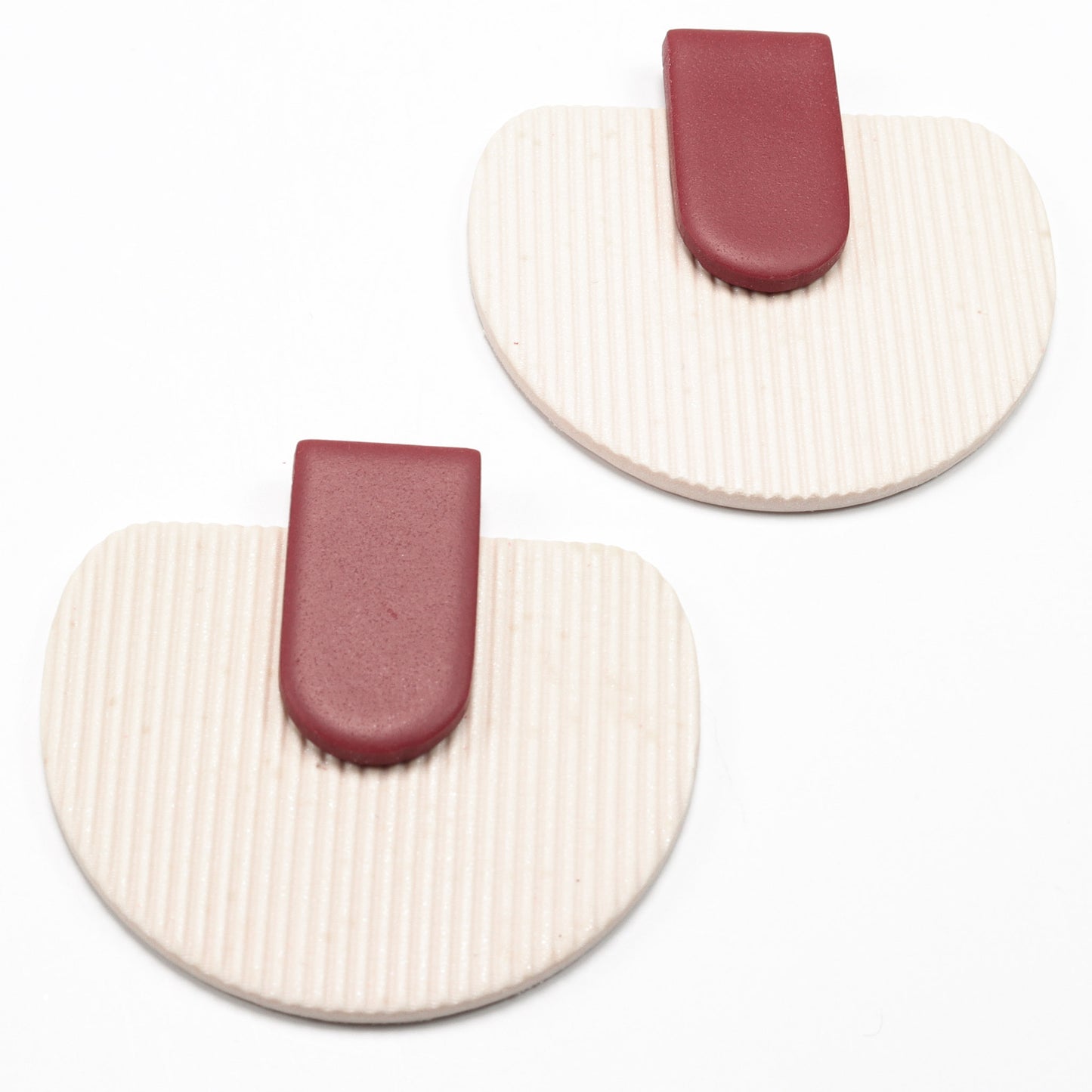 Lily - Black Cherry & Pearl
