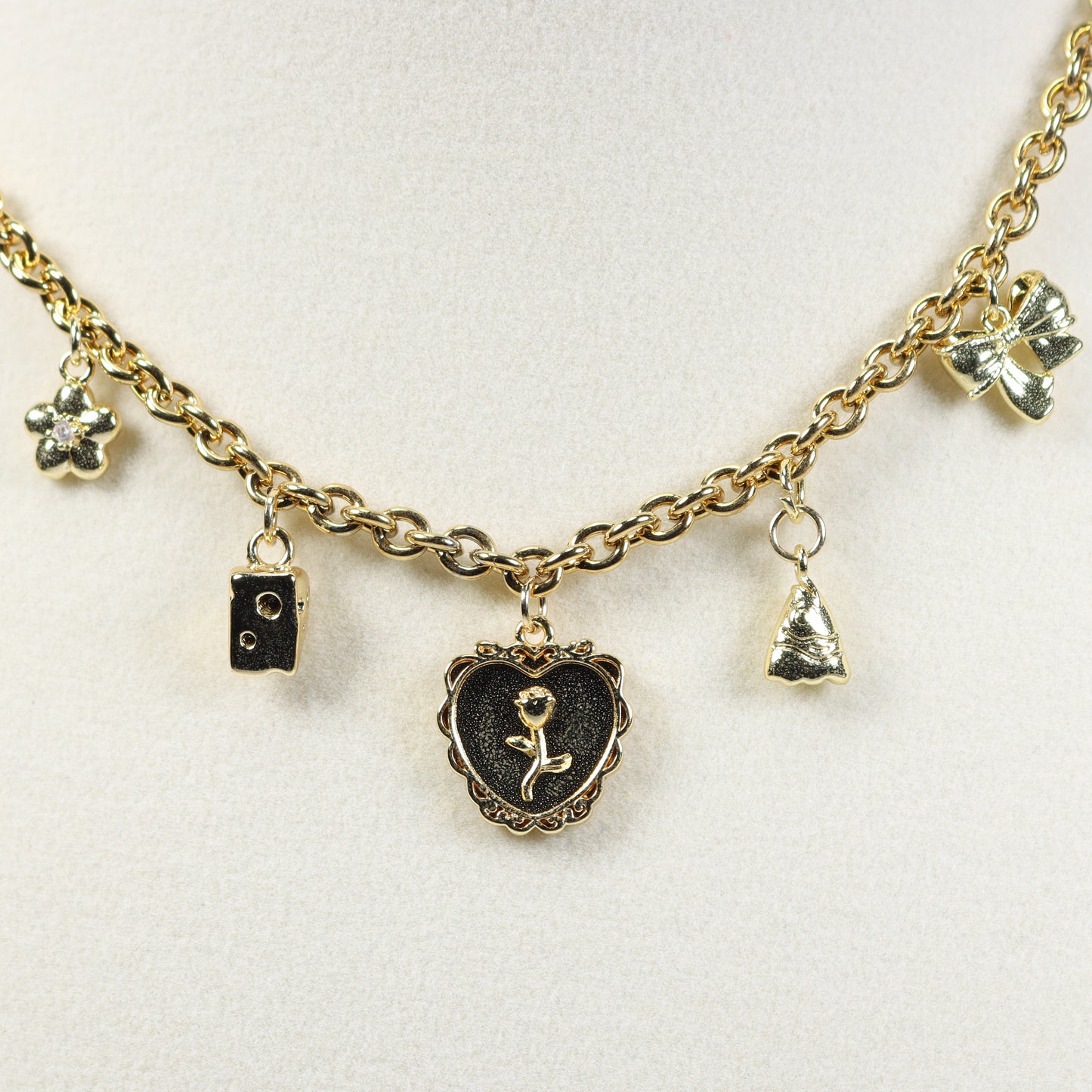 Charm Necklace No 18