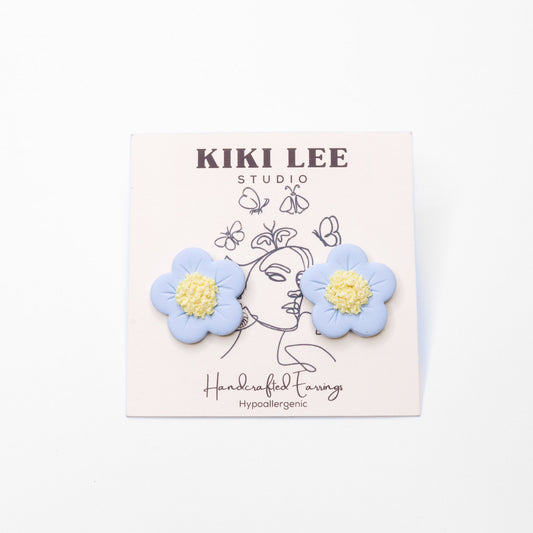 Daisy Studs - Hydrangea