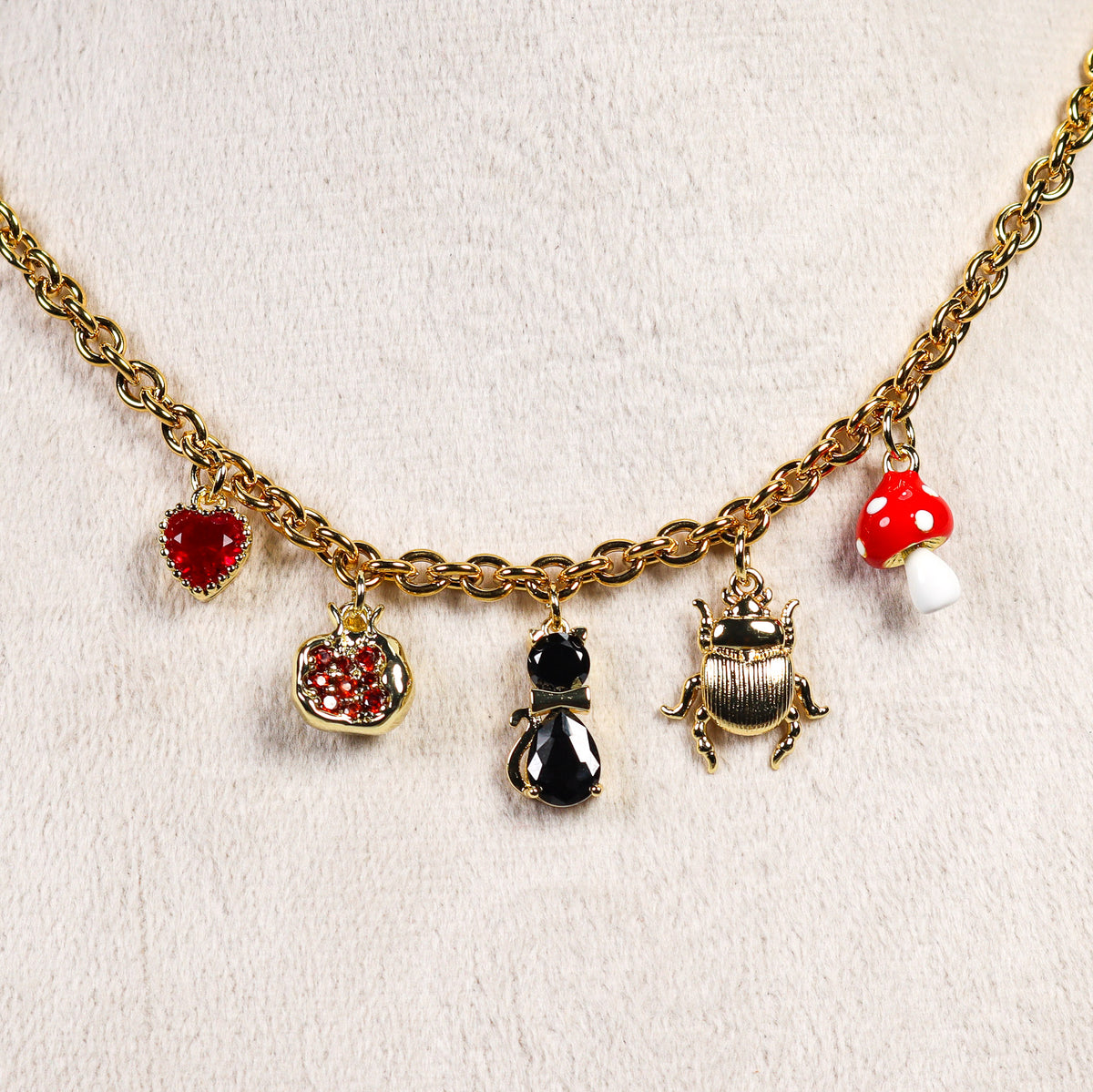 Charm Necklace No 39