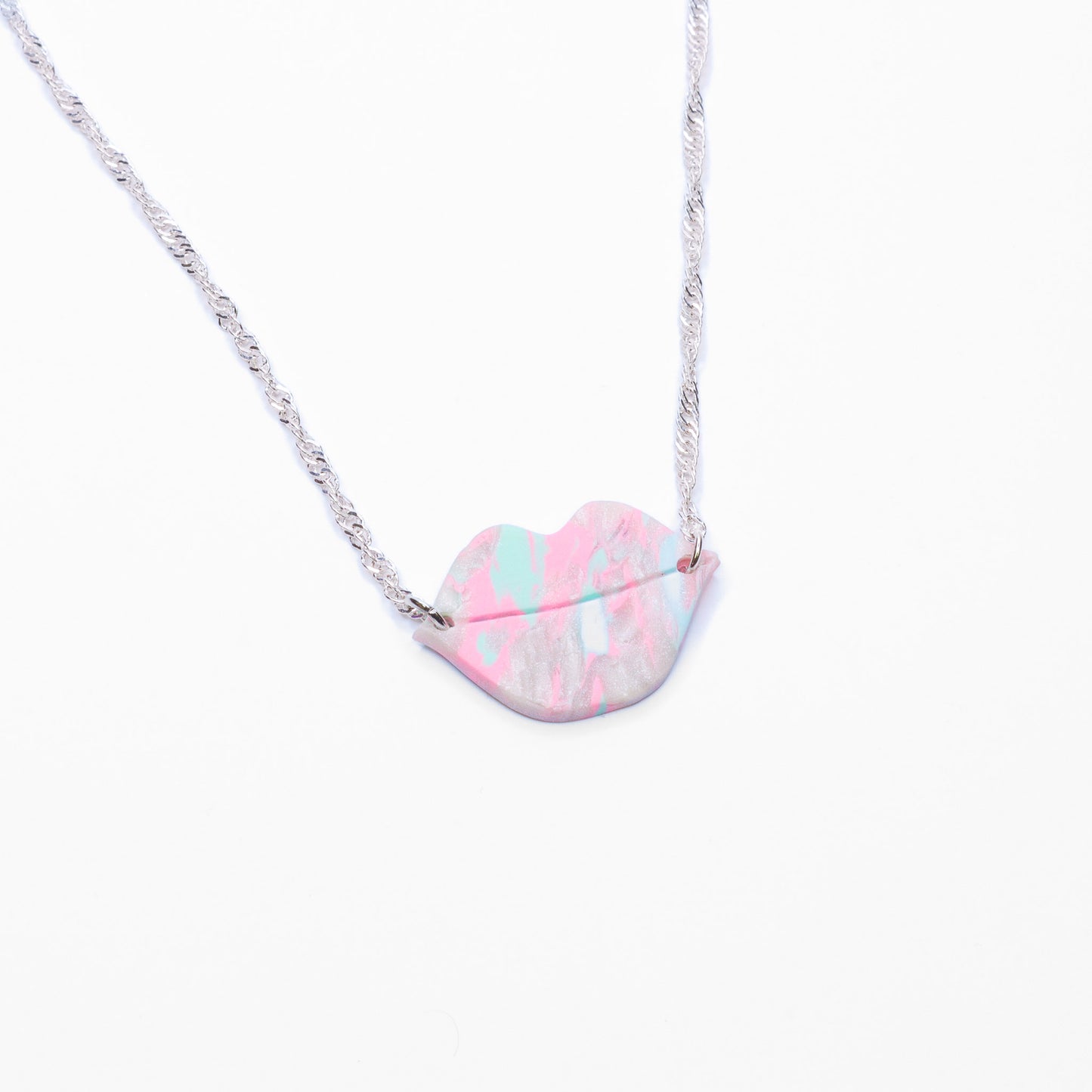 Kiss Necklace - Pink & Mint