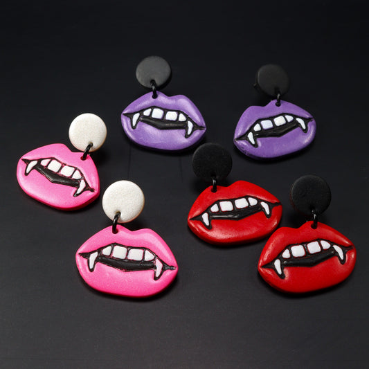 Vampy Pouts *Choose Your Color*