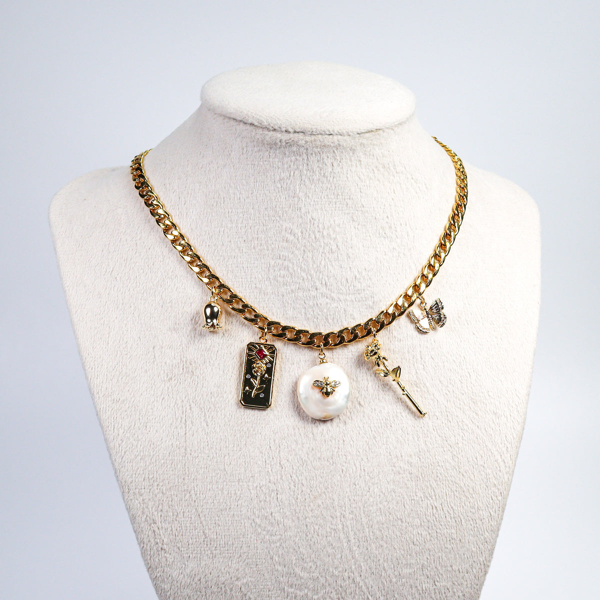 Charm Necklace No 37